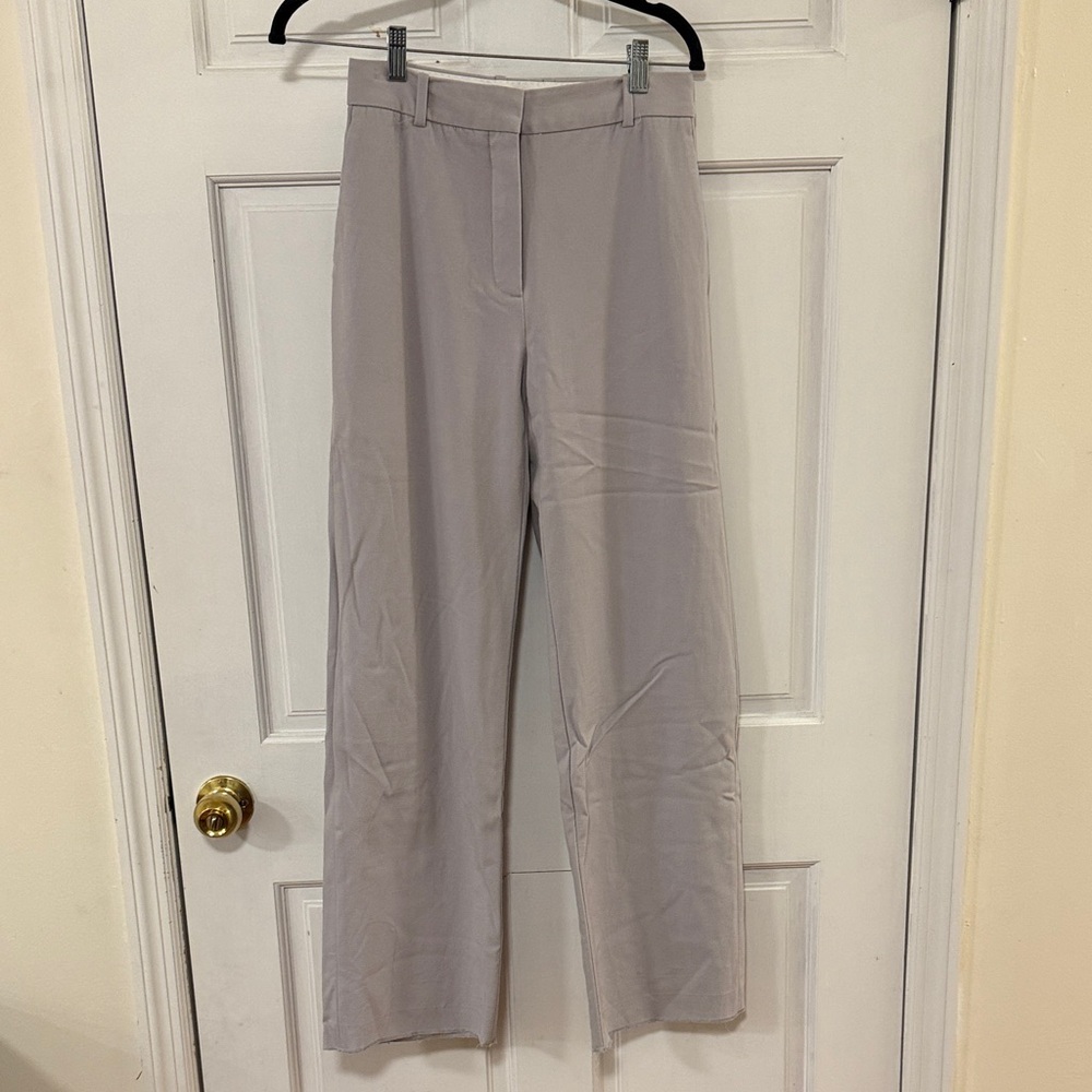 Aritzia Babaton light Purple straight Pant, size 4